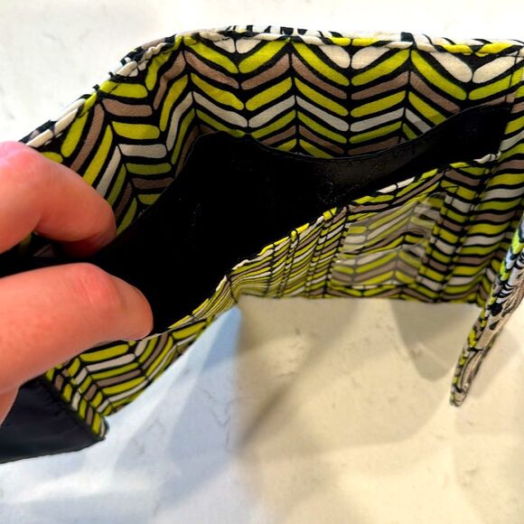 Vera Bradley Hipster Citron Floral Crossbody Purse with Wallet - Picture 12 of 12